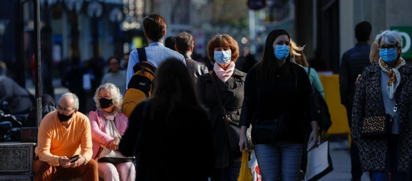 Ελβετία: Δύο χιλιάδες σε καραντίνα λόγω κρουσμάτων Όμικρον σε σχολείο